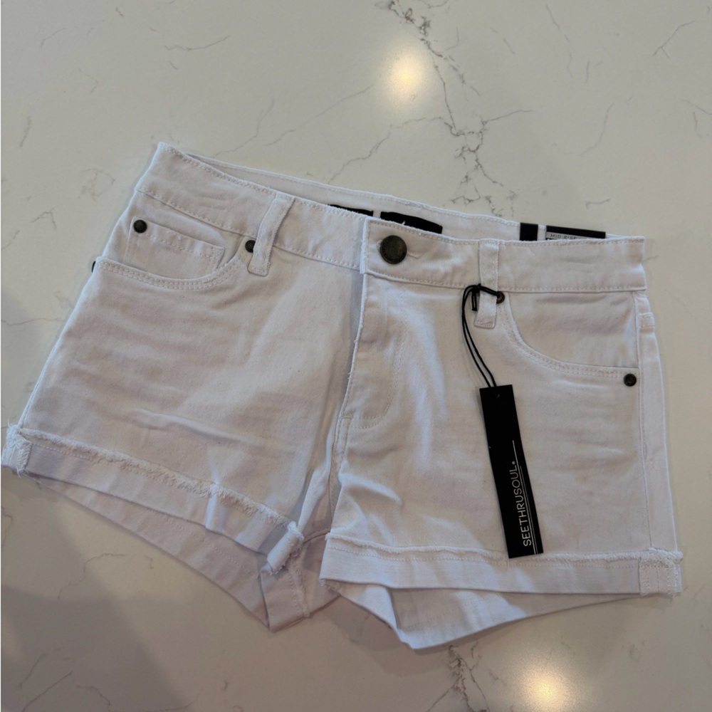 Nordstrom White Jean Shorts for Women Mid Rise ( Never Been Worn)